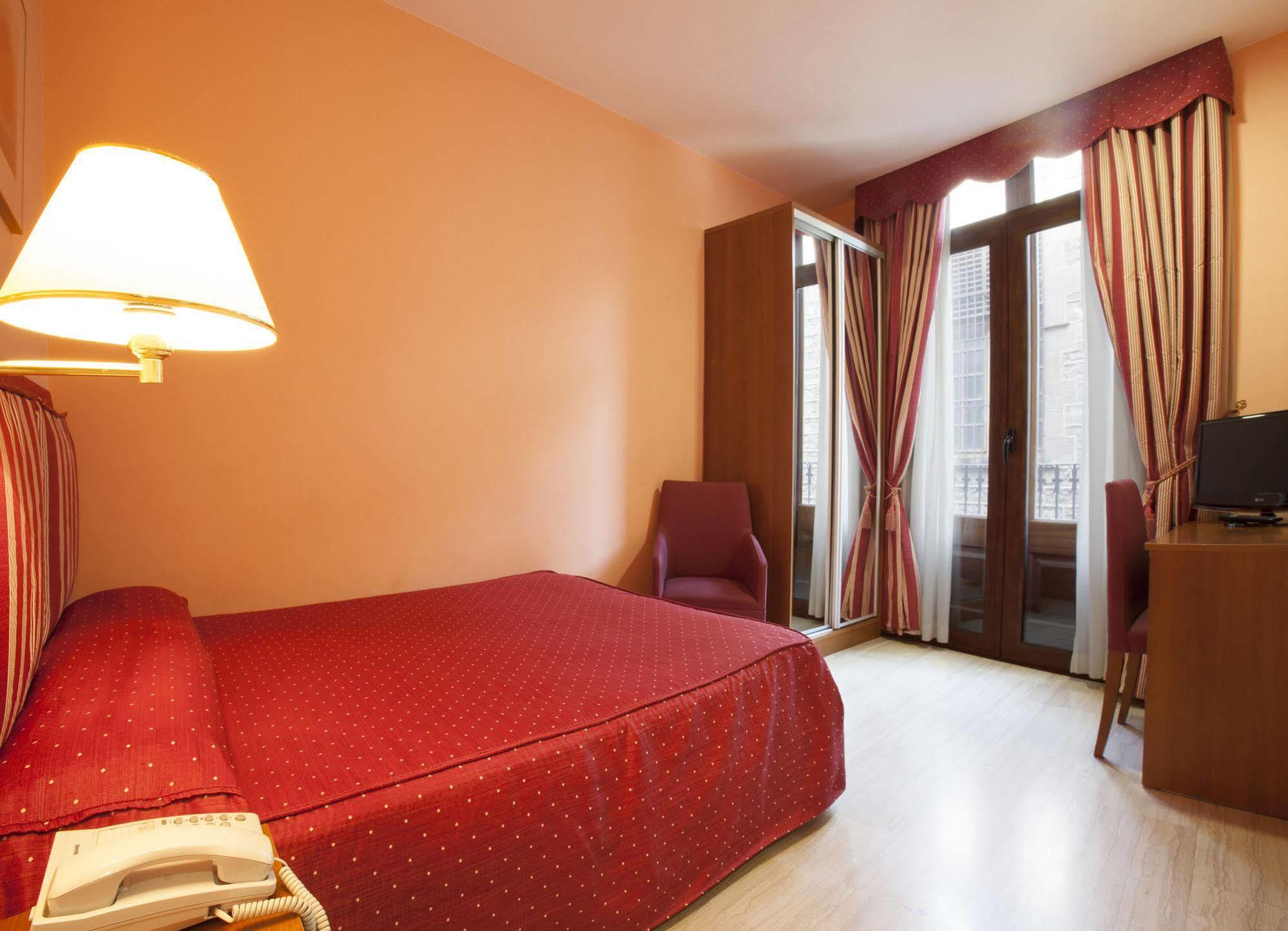 Alba Hotel Barcelona Luaran gambar